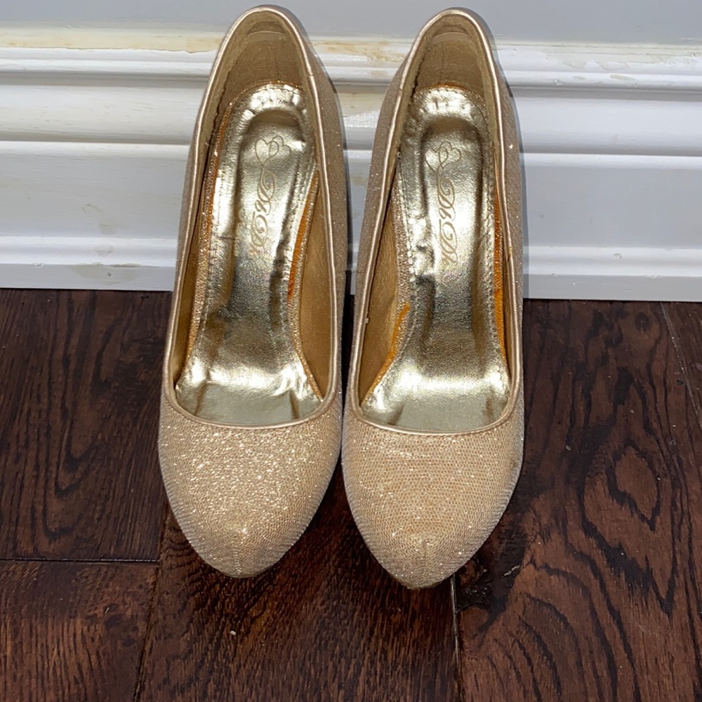 Gold sparkly platform heels